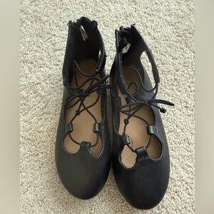 Old navy black lace up sandals